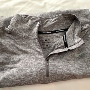 Nike Gray quarter zip dri-fit tech running LS shirt. Women’s 3x.